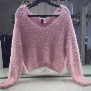 H&M Divided Knit Soft Pink Fuzzy V-Neck Knitted Fluffy Feathery Sweater M/L